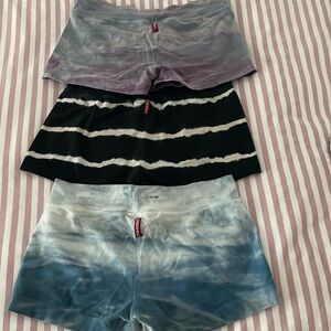 Hard Tail Yoga Shorts Tie Dye Lot of 3 Size Small EUC